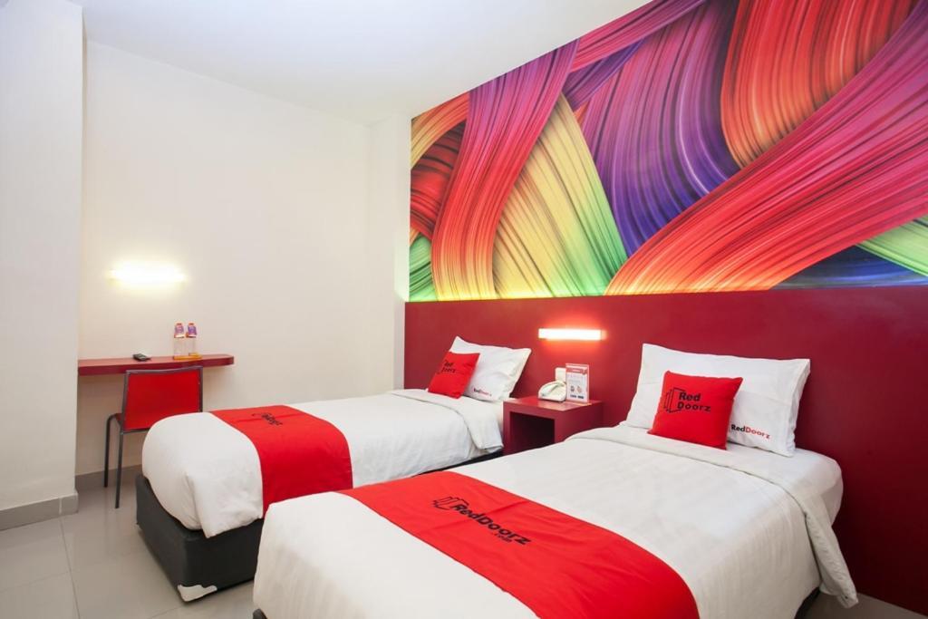 Reddoorz Near Hawaii Water Park Hotel Malang Bagian luar foto
